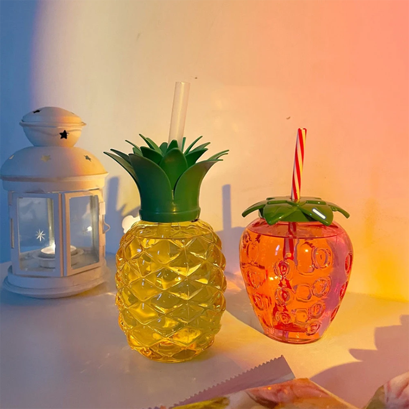 10pcs Plastic Strawberry Pineapple Drinking Cup with Straw