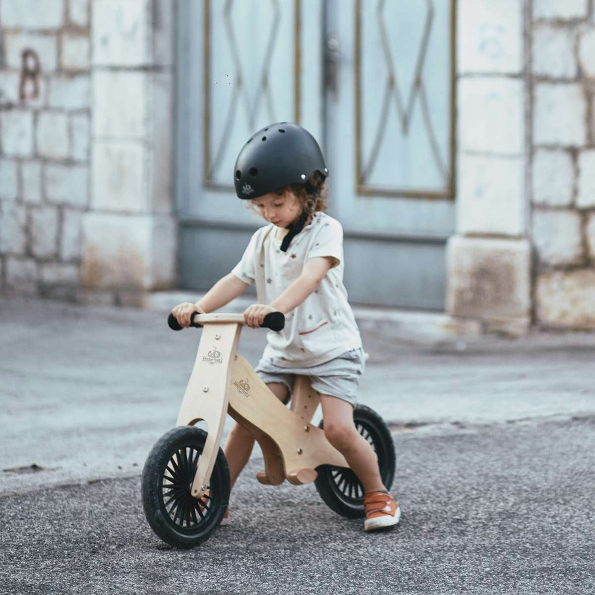Kinderfeets Natural Wooden Balance Bike organic Ride-On Toy for Toddlers