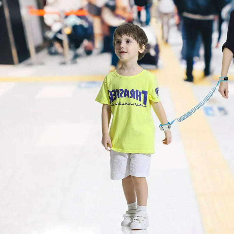 Anti-Lost Children and Parent Linking Wrist Band Coiled Walking Harness