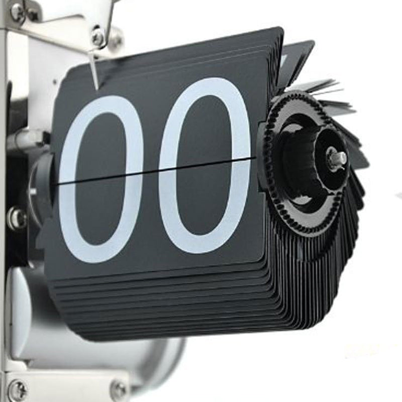 Automatic Page Turner Mechanical Desktop Vintage Clock- Battery Powered
