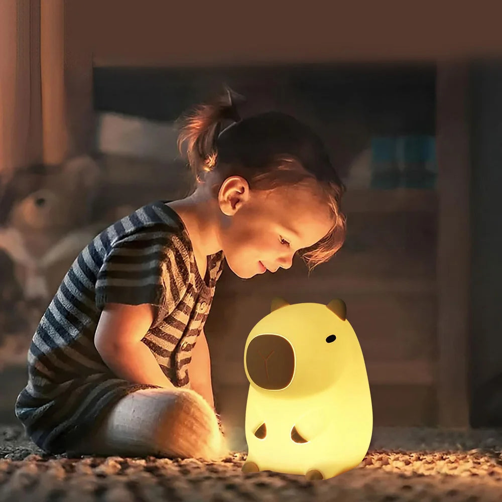 Novelty Cartoon Capybara Shaped Soft Silicone LED Night Light with Rechargeable and Touch Control