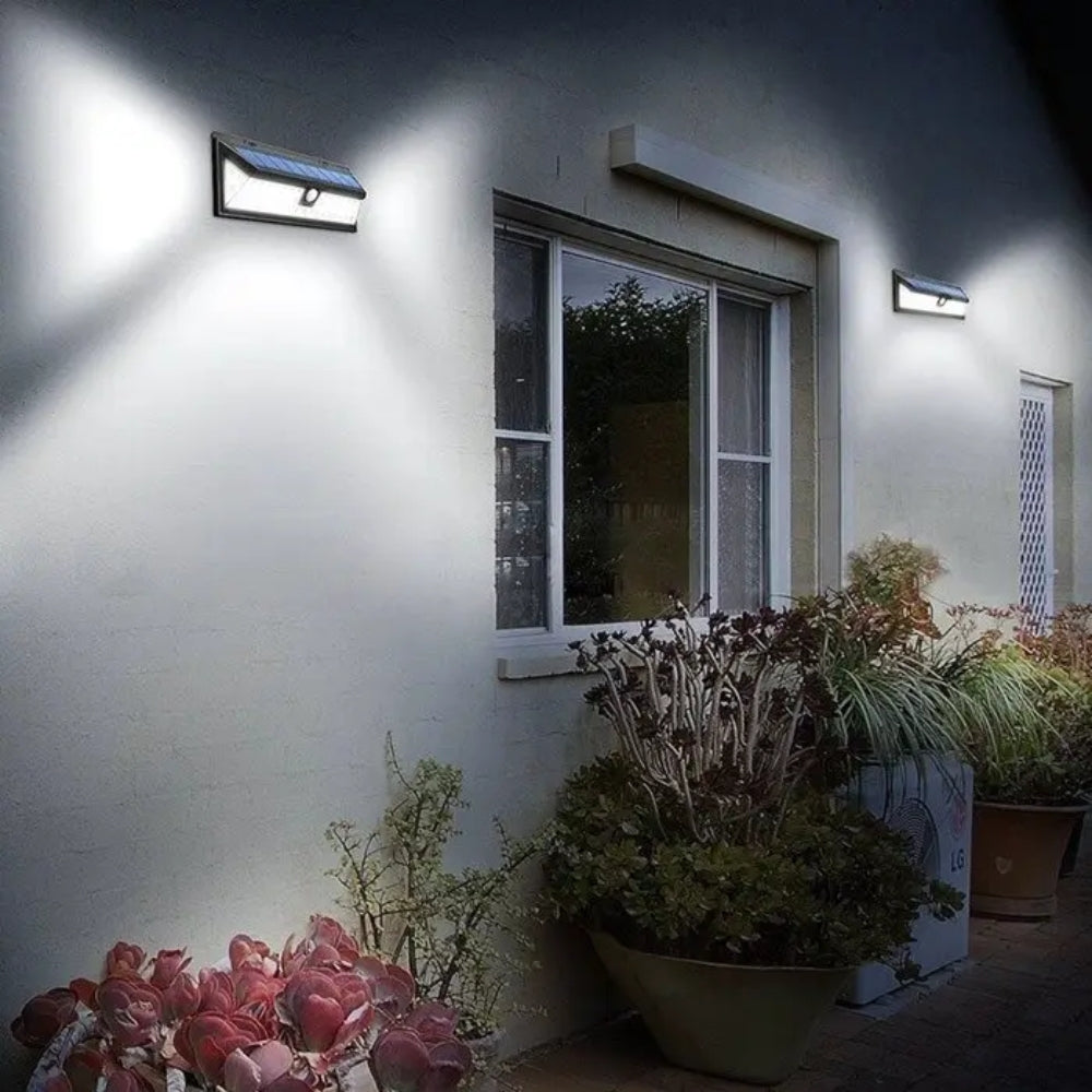 118 LED Solar Motion Sensor Light Outdoor Garden Security Wall Lamp Floodlight