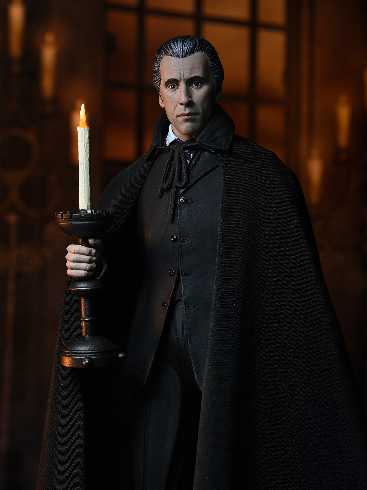 Dracula Hammer Horror Ultimate Action Figure 7” with Accessories – Black