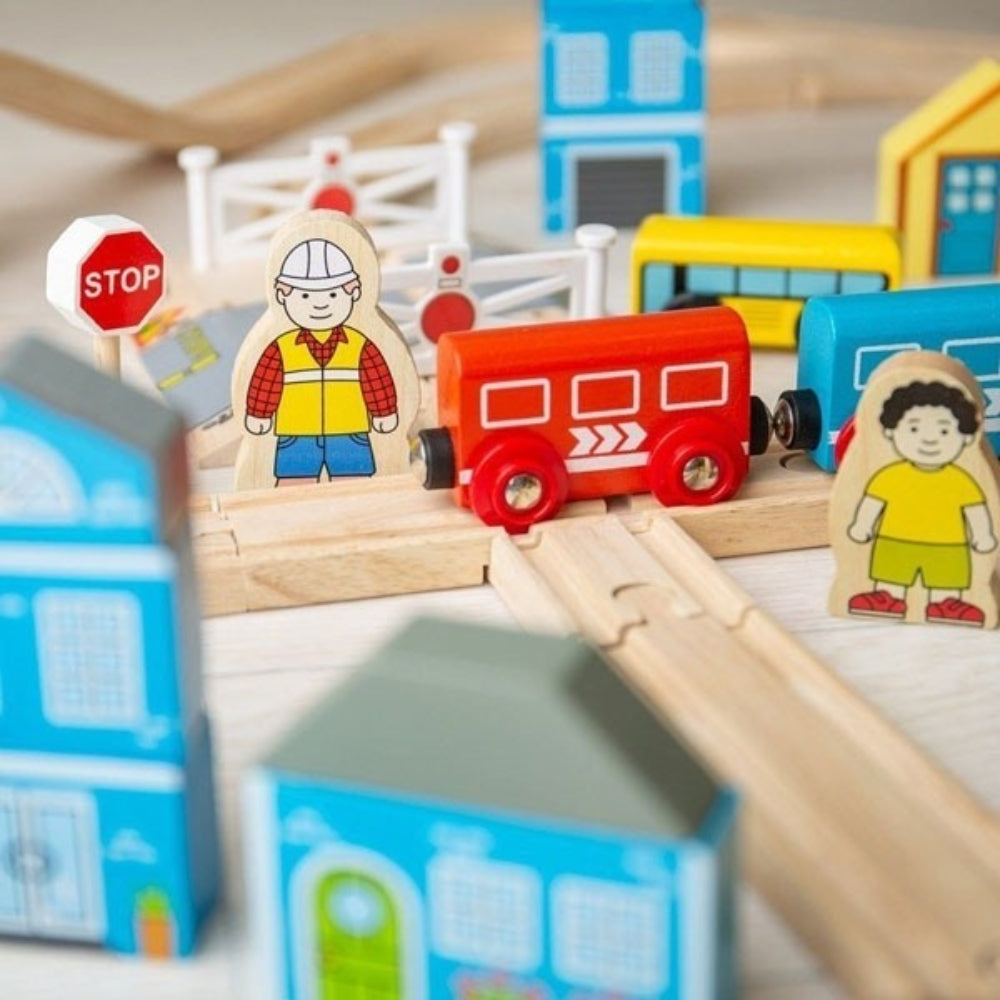 Bigjigs Rail Town and Country Train Set Wooden Railway with Scenic Tracks and Accessories