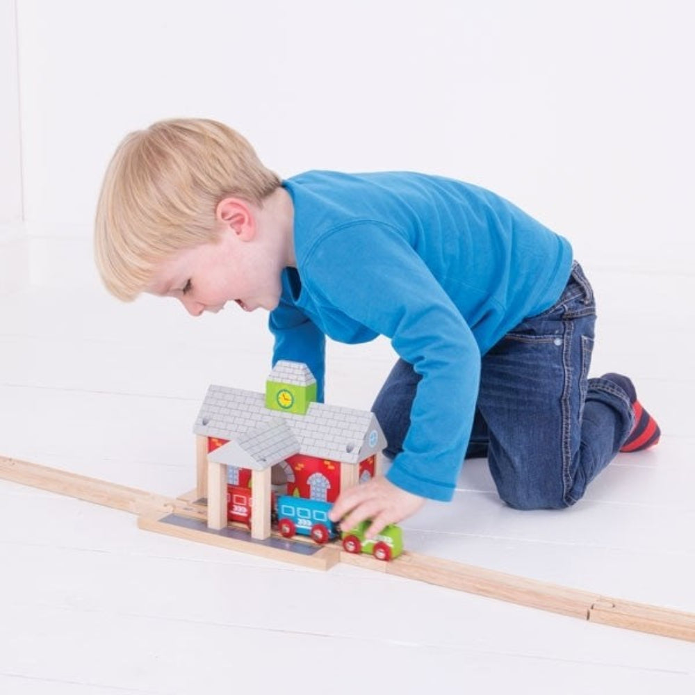 Bigjigs Rail Wooden Railway Station